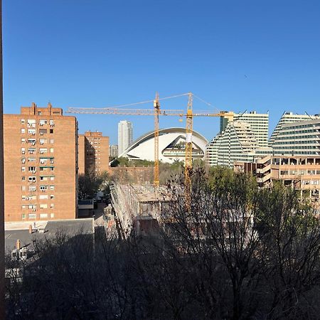 Piso Completo Cerca De Artes Y Ciencias Apartment Valencia Exterior foto